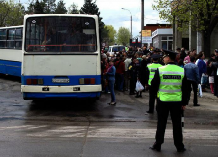 На Радоницу в Молдове за порядком наблюдают 4 тысячи полицейских