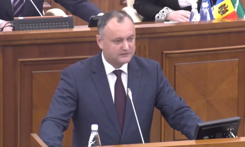 Додон: Он профессионал, но мы его не поддержим