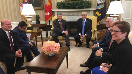Порошенко встретился с Трампом в Овальном кабинете