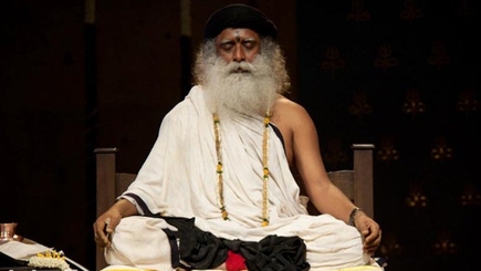 Сбербанк РФ позвал шамана из Индии на экономический форум