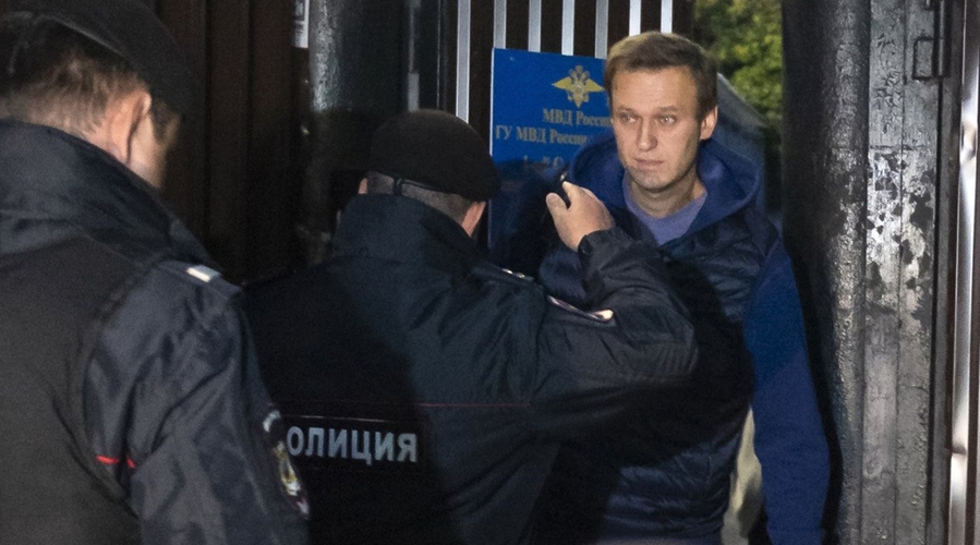 Российский оппозиционер №1 Алексей Навальный снова арестован, на этот раз на 20 суток