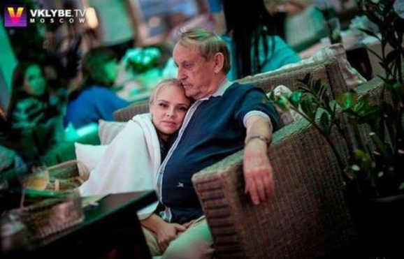Отдых депутата