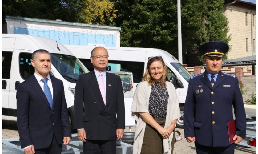 Гуманитарка от Японии