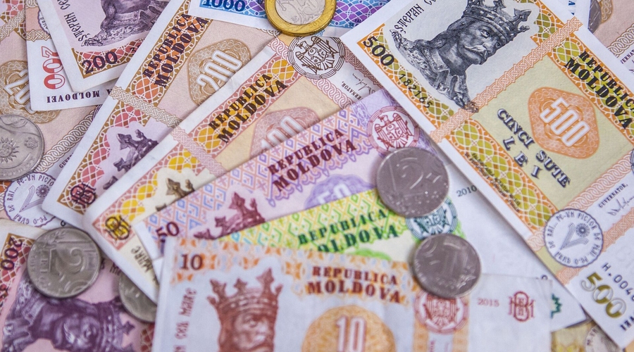 В Молдову поступает достаточно валюты