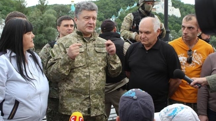 Сработает ли без поддержки Запада и согласия Москвы мирный план Порошенко