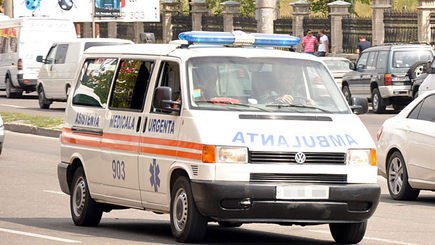 Двухлетняя девочка скончалась из-за отсутствия нужных средств в машине скорой помощи