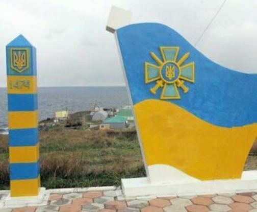 Украина частично закрыла границу