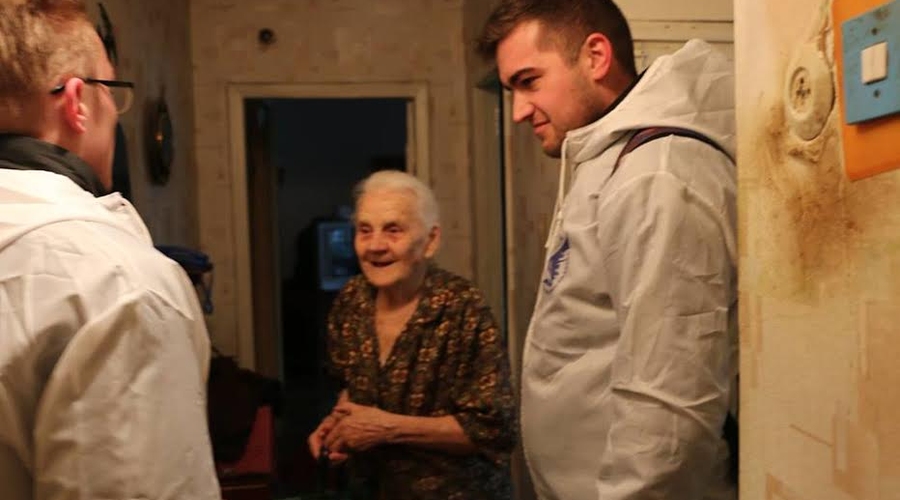 Активисты ЛРМ провели ежегодную акцию «Подари праздник ветерану»