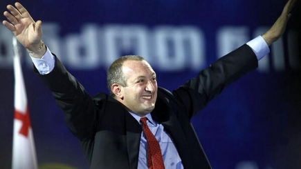 Экзит-поллы отдали победу на выборах президента Грузии Маргвелашвили