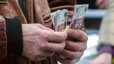 Реальные доходы россиян в 2019 году продолжили падение