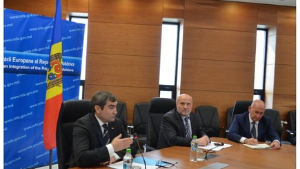 Иностранные дипломаты были проинформированы о совместном контроле на КПП 