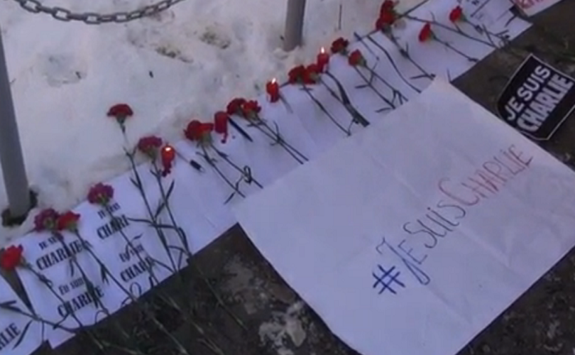 В Кишиневе прошла акция памяти жертв теракта в редакции Charlie Hebdo