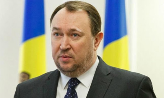 Александру Тэнасе: В этой избирательной кампании у Додона привилегированное положение. Полностью использует админресурс