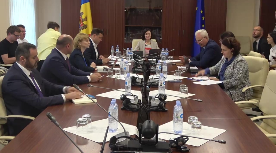 Новации от партий власти. Политизация государственных органов власти