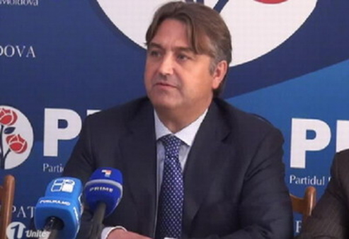 Валерий Гума покидает парламент и ДПМ