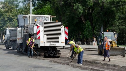 Десять договоров по ремонту дорог будут расторгнуты