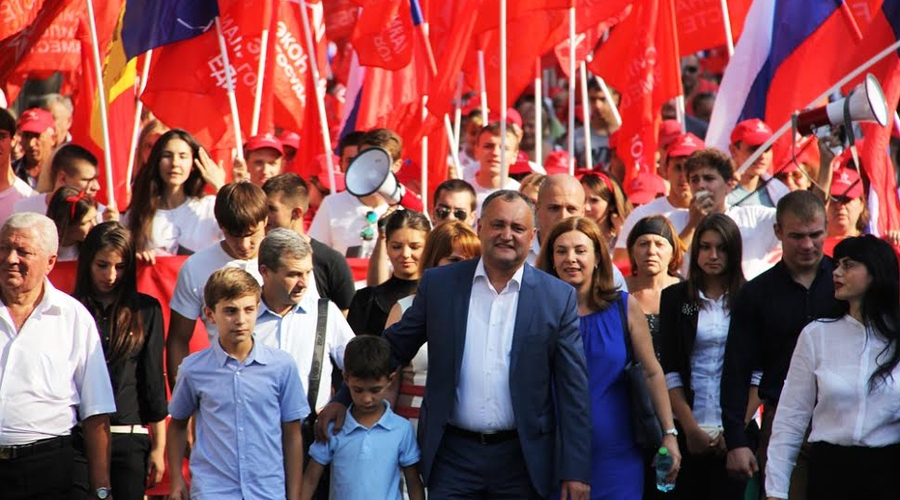 Марш за вступление  Молдовы  в  Таможенный  Союз