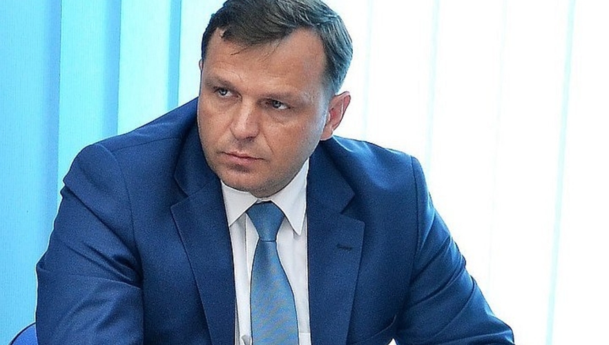 Андрей Нэстасе призывает молодёжь голосовать за себя на президентских выборах