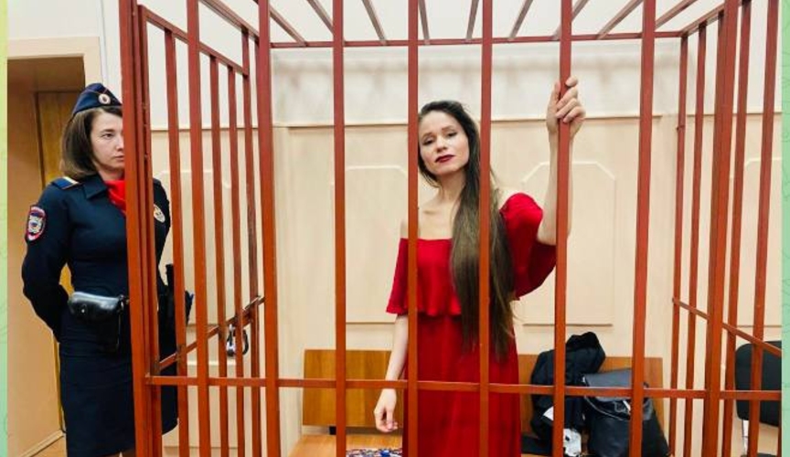 Два женских олицетворения современной России.