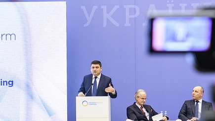 Помочь Киеву, чтобы остановить Россию: совместная статья премьеров Украины и Дании