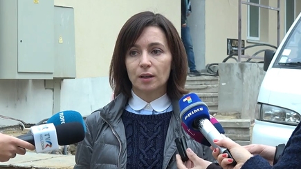 Майя Санду пожаловалась, что ей пришлось больше десяти лет ждать румынского гражданства