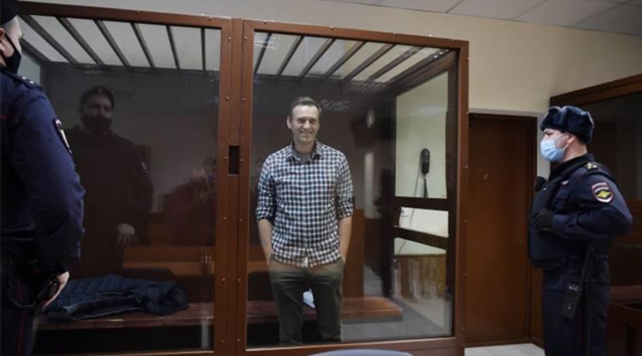 Россия: Феномен Навального, массовые протесты и волна полицейского насилия и репрессий