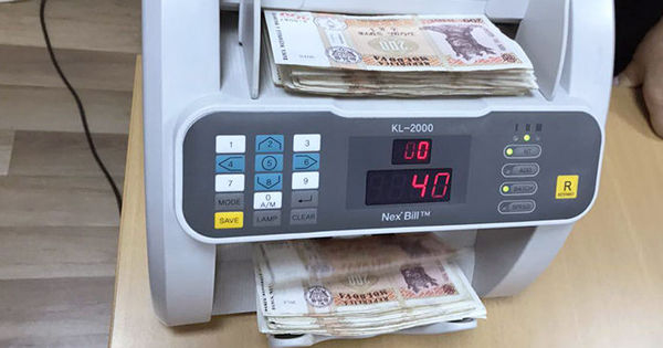 Государство выплатит больше полмиллиона леев в качестве выходных пособий служащим аппарата президента