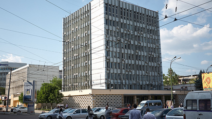 НБМ снизил базисную ставку по кредитам