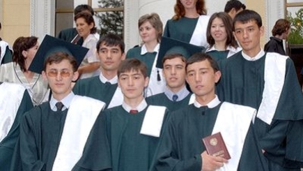 В Министерстве просвещения ПМР анализируют результаты итоговой аттестации выпускников 2007 года