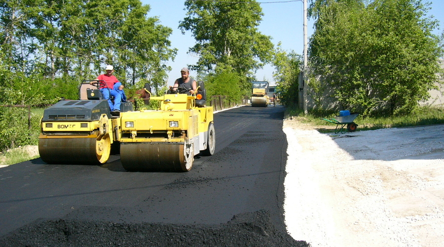 В 2014 году будет отремонтировано 220 километров дорог