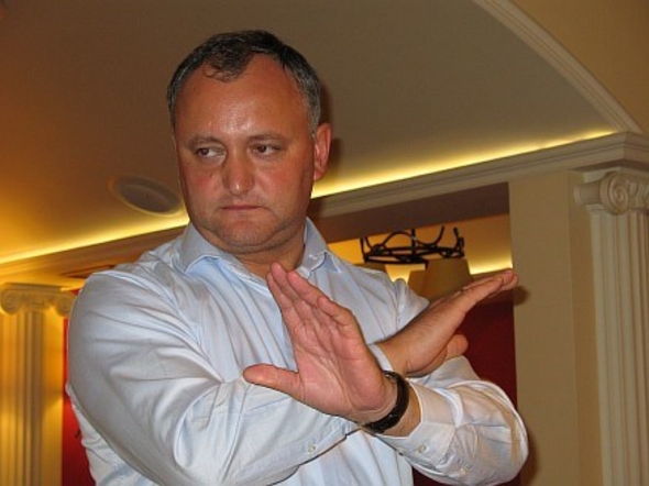 Игорь  Додон:  «Отступать  дальше    некуда   –   за      нами        Молдова!»