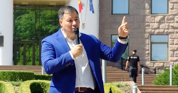 Богдат Цырдя против Иона Кику