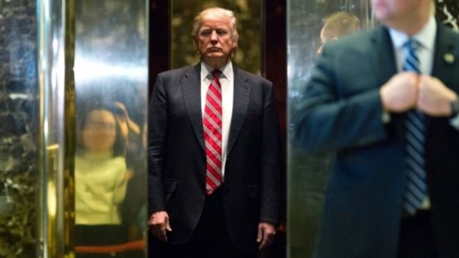 Может ли Дональд Трамп помиловать сам себя?