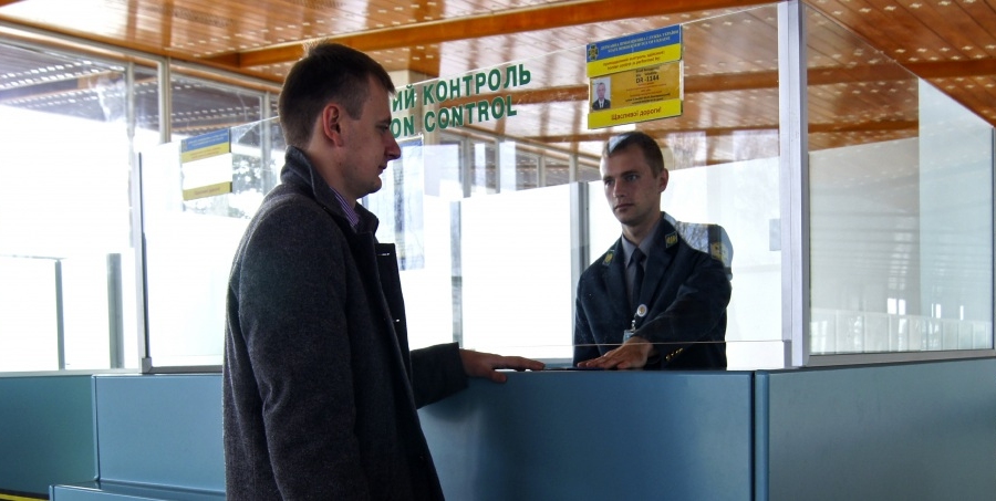 Список стран граждане, которых должны пройти биометрический контроль на въезде в Украину