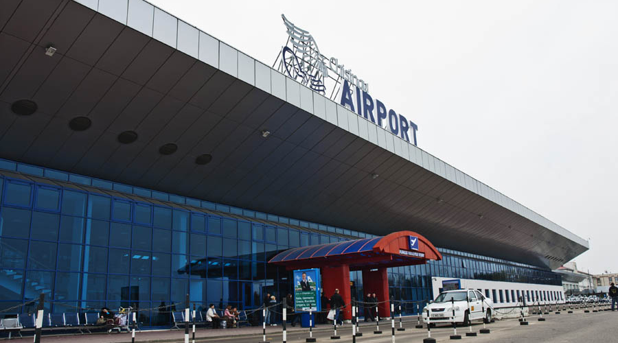 Пассажирские авиаперевозки в Молдове продолжают расти