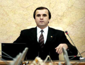 Премьер-министр Василе Тарлев подал заявление об отставке