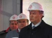 Прораб Янукович начал 