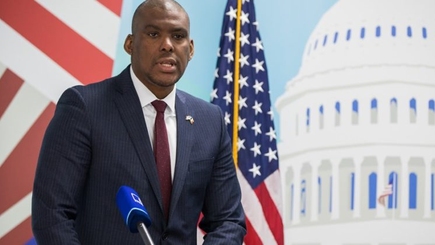 Посол США в Молдове, Дерек Дж. Хоган: «Никто не должен быть выше закона»