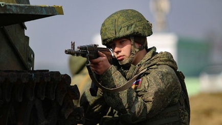 Россия отводит войска от границ Украины в пункты постоянной дислокации