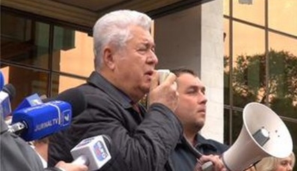 Лидер ПКРМ на протесте у Дворца республики