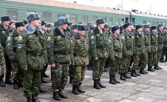Российские сенаторы предлагают ввести войска в Донецкую область