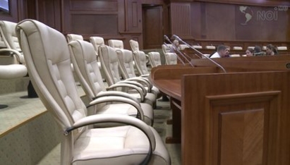 Депутаты получат по электронной карточке