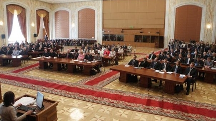 Полиция и прокуратура ответит завтра на вопросы депутатов