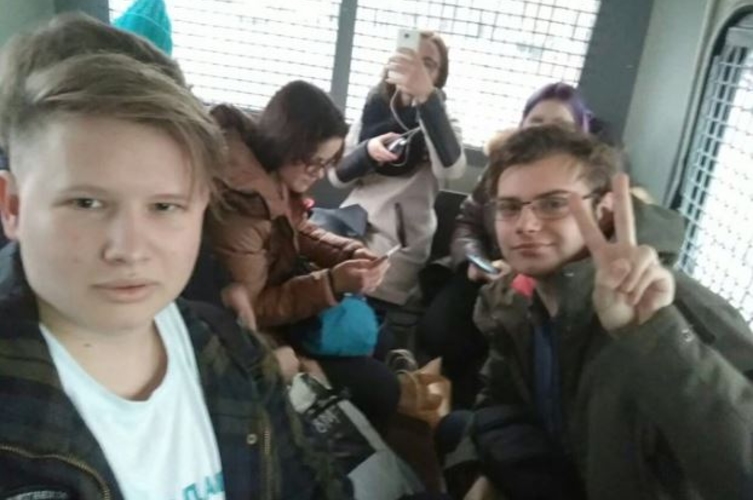 На улицах Москвы проходят массовые задержания