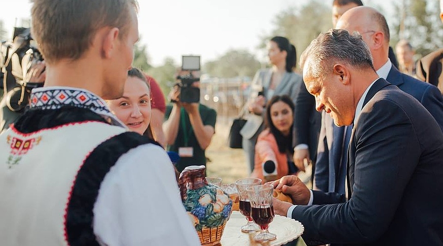 Лидер Демпартии посетил три населенных пункта Молдовы, где праздновали Храм Святого Николая