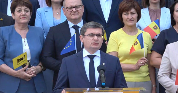 Молдова: Год с PAS