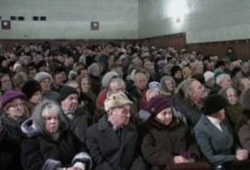 Приднестровские пенсионеры начали получать гуманитарную помощь из России