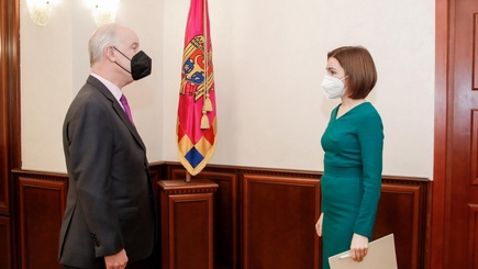Президент Молдовы приняла нового посла США