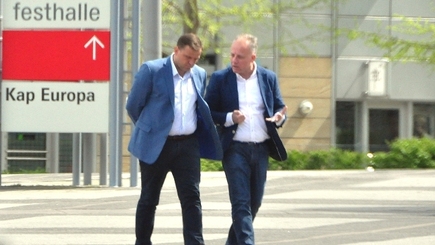 Безработный революционер Нэстасе и его роскошная жизнь