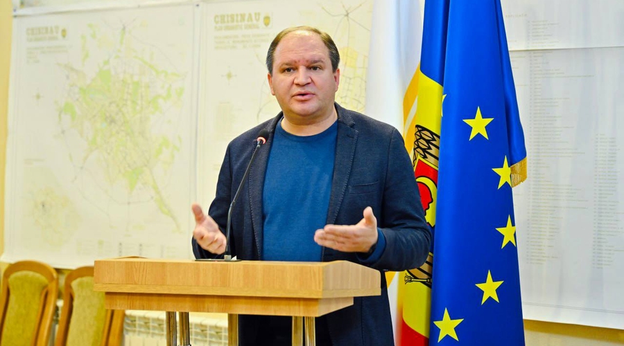 Столица в руках  проевропееца? Или  завуалированный Троянский конь России?